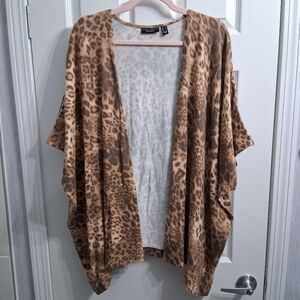 Susan Graver Leopard Cardigan Kimono Open Front Dolman Sleeve Soft Comfy